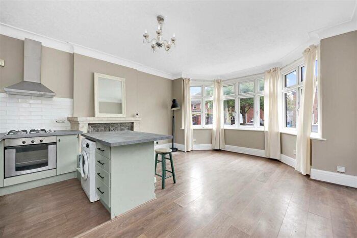 2 Bedroom Flat To Rent In Anson Road, London, NW2