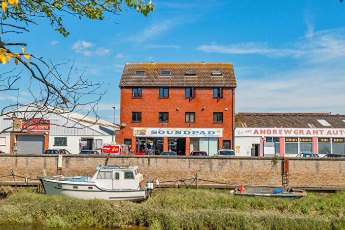 2 Bedroom Apartment For Sale In Rolle Quay House, Rolle Quay, Barnstaple, Devon, EX31