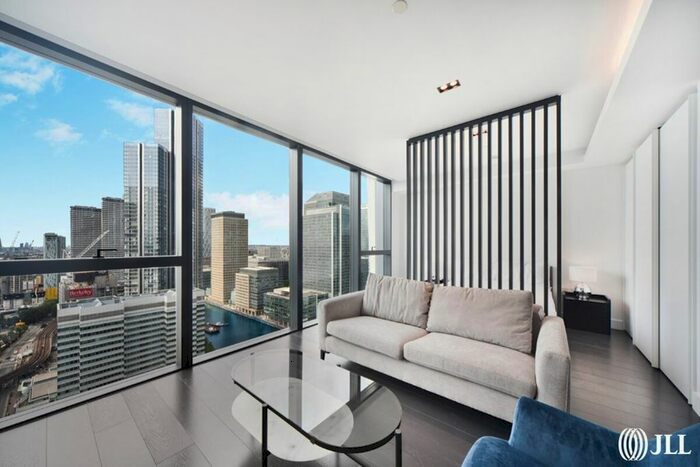 Studio To Rent In Marsh Wall, London, E14