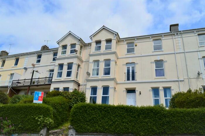 1 Bedroom Flat To Rent In Hillsborough, Mannamead, PL4