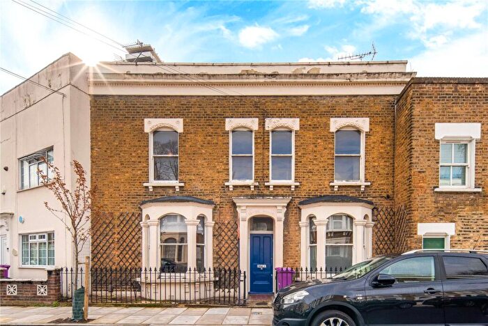 5 Bedroom Terraced House To Rent In Lockhart Street, Bow, London, E3