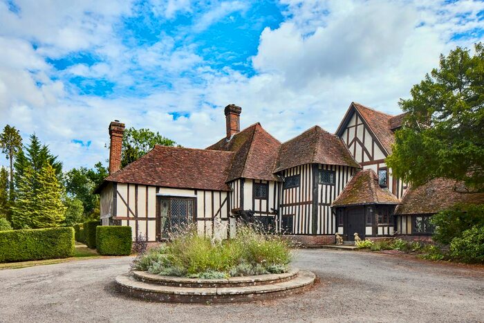 9 Bedroom Detached House For Sale In Old Manor House, Benenden, Kent, TN17