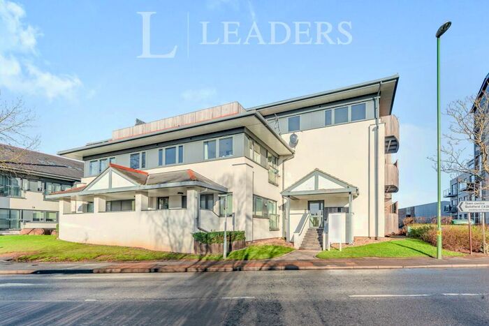 1 Bedroom Property To Rent In Horsham Gates, North Street, RH13