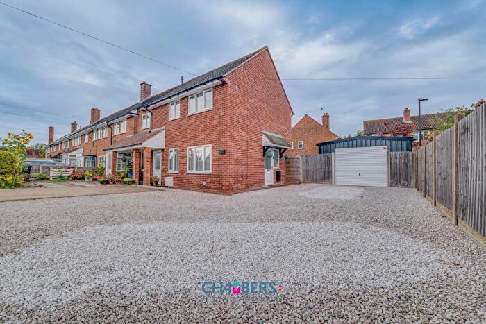 2 Bedroom End Of Terrace House For Sale In Honeybourne Road, Garretts Green, Birmingham, B33