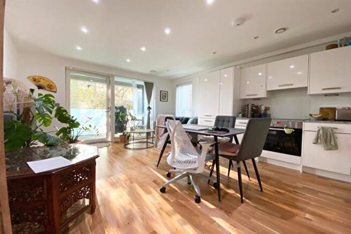 1 Bedroom Apartment To Rent In Blacklock Court, Austin St, London, E2