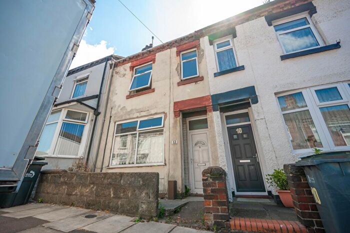 3 Bedroom Terraced House For Sale In Hillary Street, Stoke-On-Trent, ST6