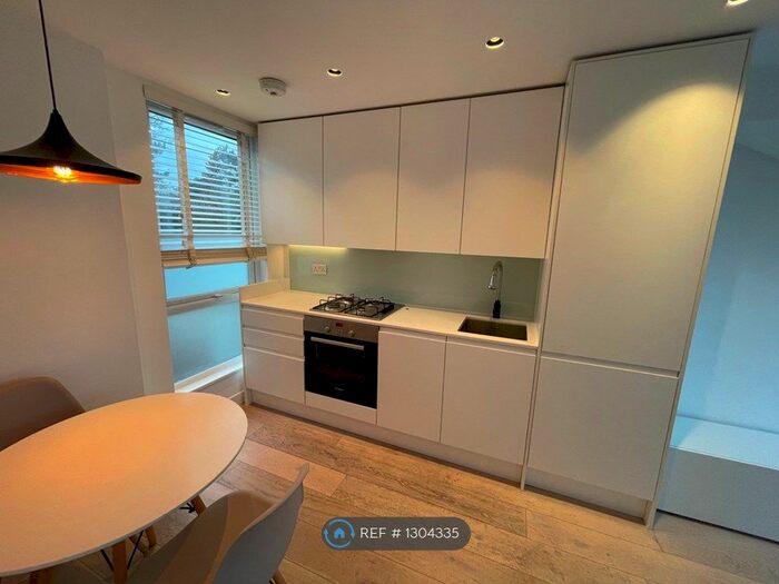 1 Bedroom Flat To Rent In Eccleston Road, London W13
