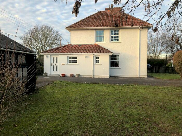 4 Bedroom Semi-Detached House For Sale In Beam Wireless Station, Huntworth, Bridgwater, TA7