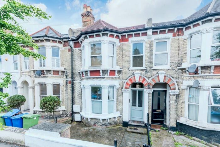 1 Bedroom Flat To Rent In Adys Road Peckham, SE15