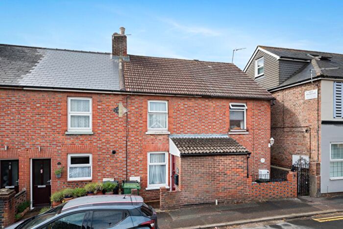 2 Bedroom Terraced House For Sale In Garfield Road, Hailsham, BN27