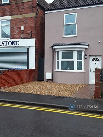 3 Bedroom Semi-Detached House To Rent In Ropery Road, Gainsborough, DN21