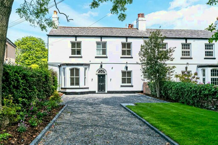 5 Bedroom Semi-Detached House To Rent In Warrington Road, Rainhill, Prescot, L35