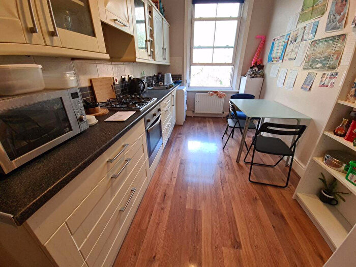 3 Bedroom House To Rent In Moorland Road, Leeds, LS6