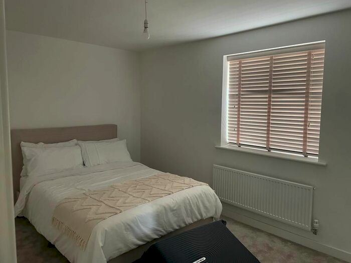 3 Bedroom End Of Terrace House To Rent In Buller Close, Barton Seagrave