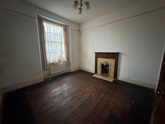 6 Bedroom Block Of Flats For Sale In Cornwall Beach, Devonport, Plymouth, Devon, PL1