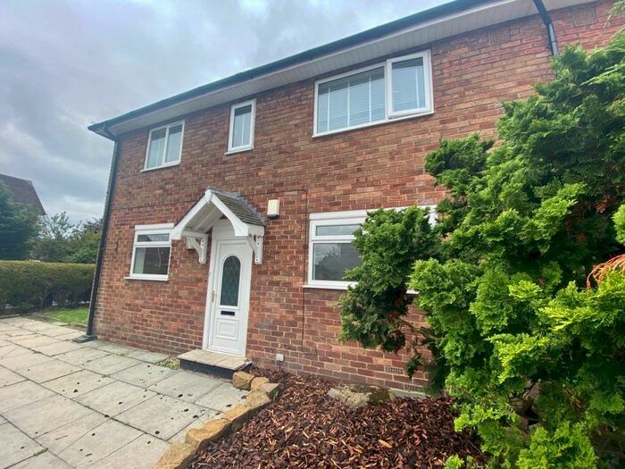 2 Bedroom Apartment To Rent In Bellis Avenue, Southport, PR9