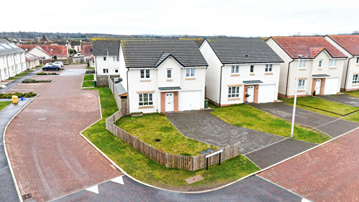 4 Bedroom Detached House For Sale In Strawberry Punnet, Ormiston, EH35