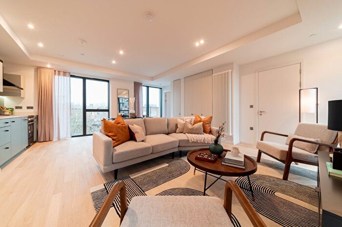 1 Bedroom Flat For Sale In The Brentford Project, Catherine Wheel Road, TW8