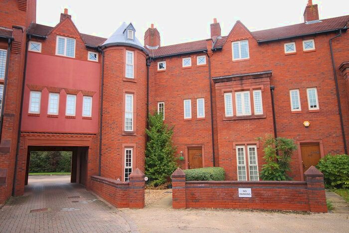 2 Bedroom Town House To Rent In Butts Green, Westbrook, Warrington, WA5