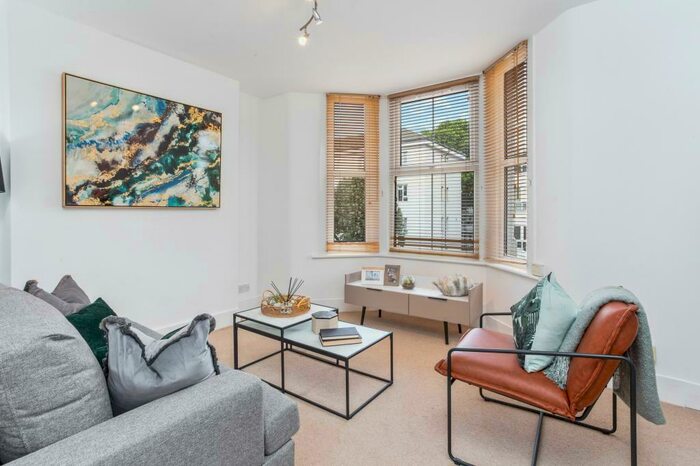 1 Bedroom Apartment To Rent In London, E2