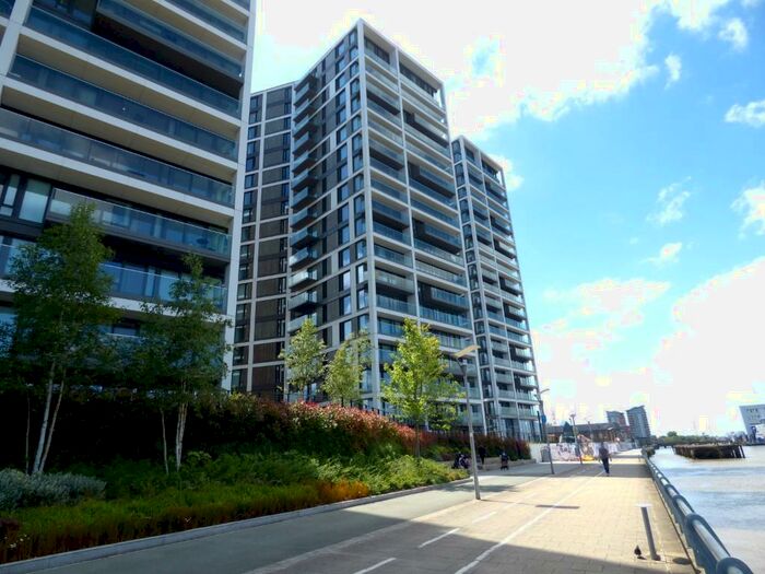 1 Bedroom Apartment To Rent In Imperial Building, Duke Of Wellington Avenue, London, SE18
