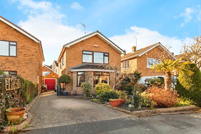 3 Bedroom Detached House For Sale In Paddock Close, Radcliffe On Trent, Nottinghamshire, NG12