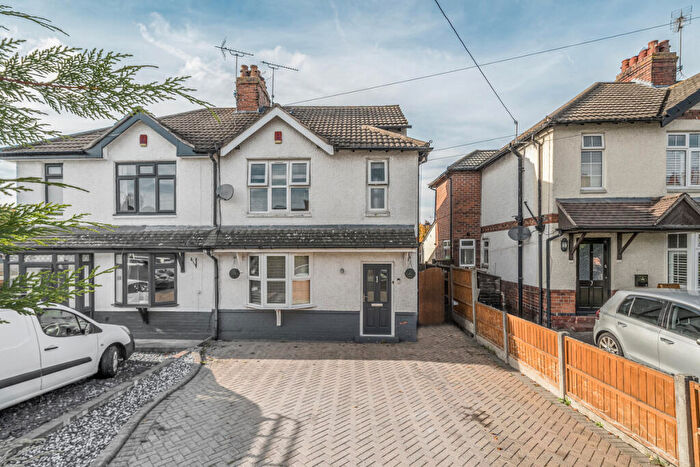 4 Bedroom Semi-Detached House For Sale In Crewe Road, Crewe, CW2