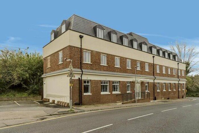 1 Bedroom Flat To Rent In Redemption Court, Knebworth, SG3