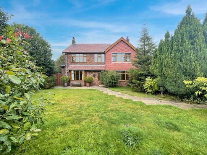 5 Bedroom Detached House To Rent In Ribby Road, Wrea Green, PR4