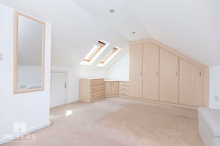 3 Bedroom Semi-Detached House For Sale In Gardner Road, Christchurch, BH23