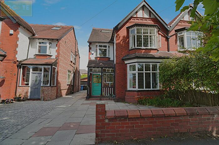 5 Bedroom Semi Detached House For Sale In Westmorland Road, Urmston, M41