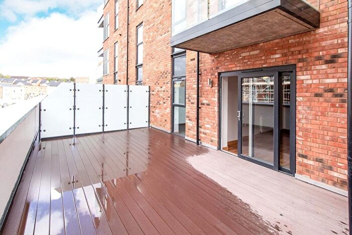 1 Bedroom Flat For Sale In William Mundy Way, Dartford, DA1