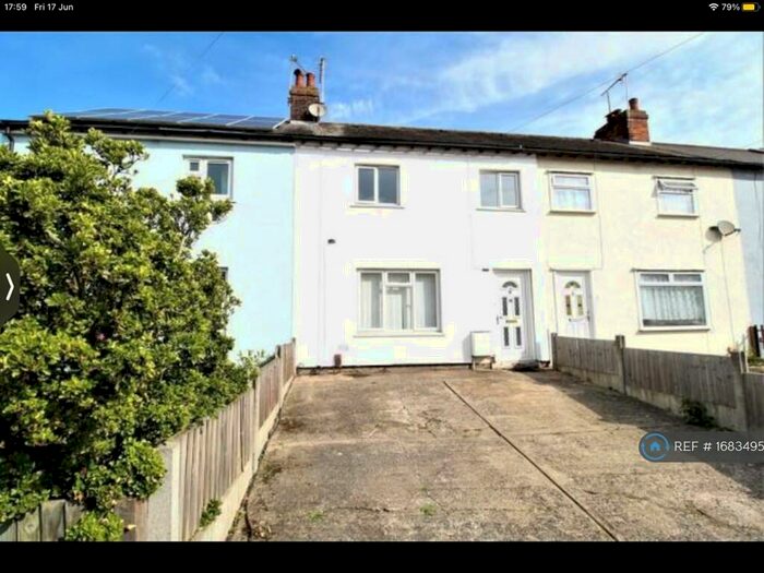 4 Bedroom Terraced House To Rent In Crown Bays Road, Colchester, CO4