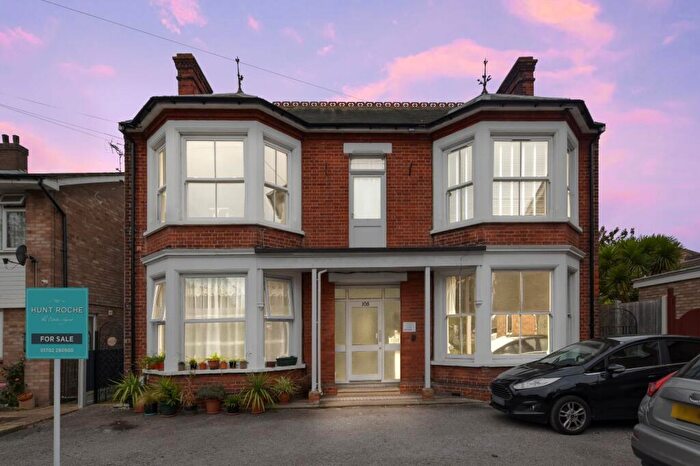 1 Bedroom Apartment For Sale In Ness Road, Shoeburyness, Essex, SS3