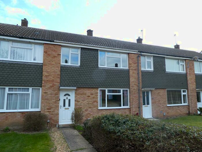 3 Bedroom Terraced House To Rent In Mersey Way, Bedford, MK41