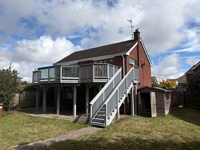 4 Bedroom Detached House For Sale In Denis Road, Burbage, Hinckley, LE10