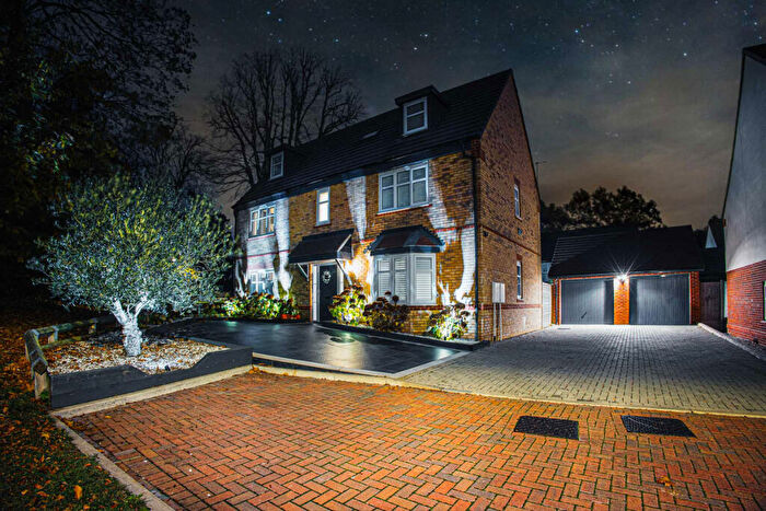 5 Bedroom Detached House For Sale In Samuel Bailey Drive, Hockley, SS5