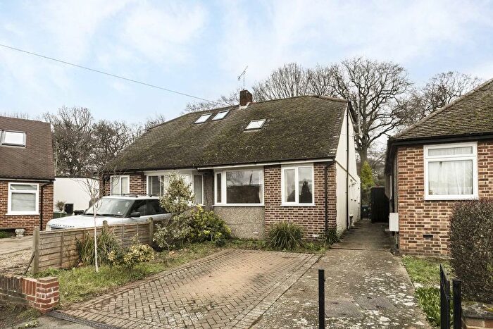 4 Bedroom Semi-Detached House To Rent In Wingfield Road, Kingston Upon Thames, KT2