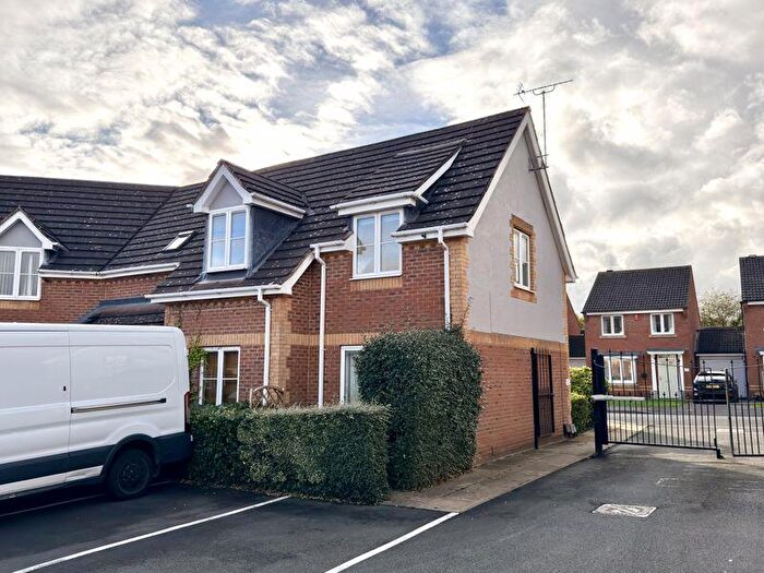 1 Bedroom Flat For Sale In Warren House Walk, Sutton Coldfield, B76
