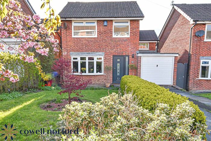 4 Bedroom Detached House For Sale In Stock Grove, Milnrow, Rochdale, Greater Manchester, OL16