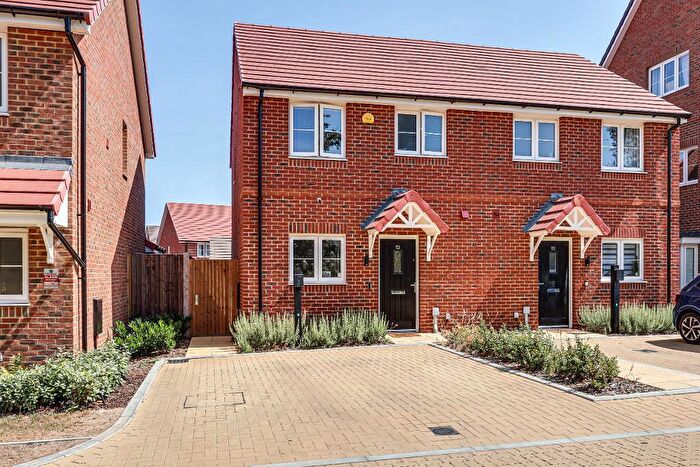 2 Bedroom Semi Detached House For Sale In Fisher Close, Warlingham, Surrey, CR6