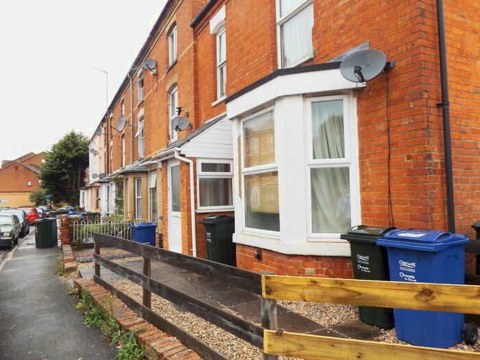 1 Bedroom Flat To Rent In Heyford House, Merton Street, Banbury OX16