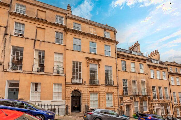 1 Bedroom Flat To Rent In Park Street, Bath, BA1