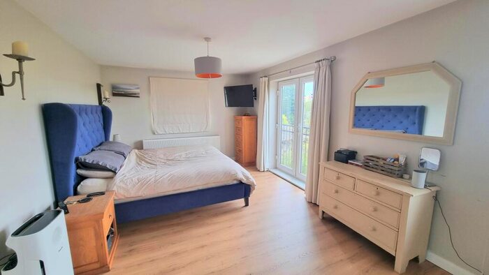 4 Bedroom Detached House For Sale In Gravelye Lane, Lindfield, RH16
