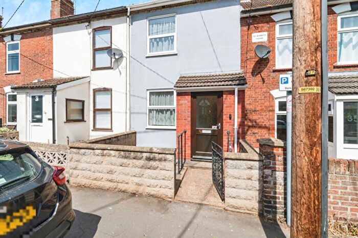 3 Bedroom Terraced House For Sale In Denmark Road, Beccles, Suffolk, NR34