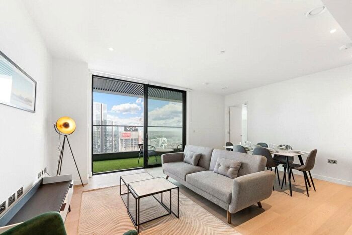 1 Bedroom Flat To Rent In The Wardian, Bagshaw Building, Canary Wharf, London, E14