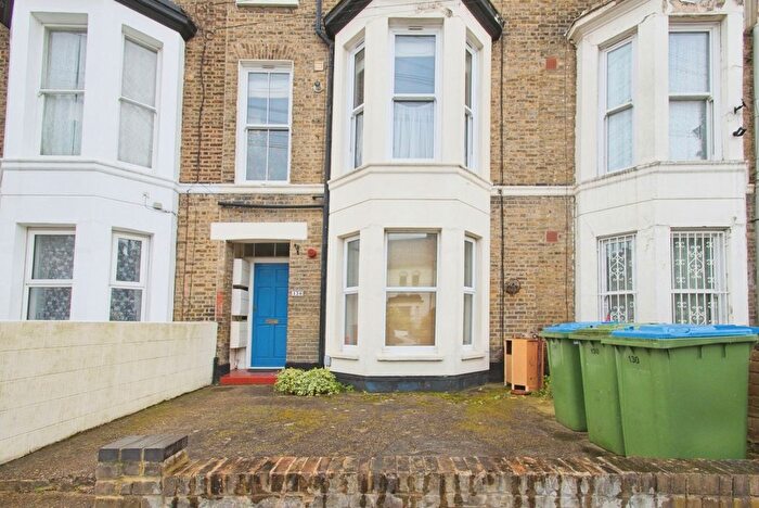 1 Bedroom Flat For Sale In Eglinton Road, London, SE18