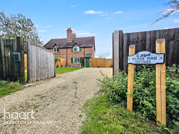 3 Bedroom Semi Detached House For Sale In Challow Station, Faringdon, SN7