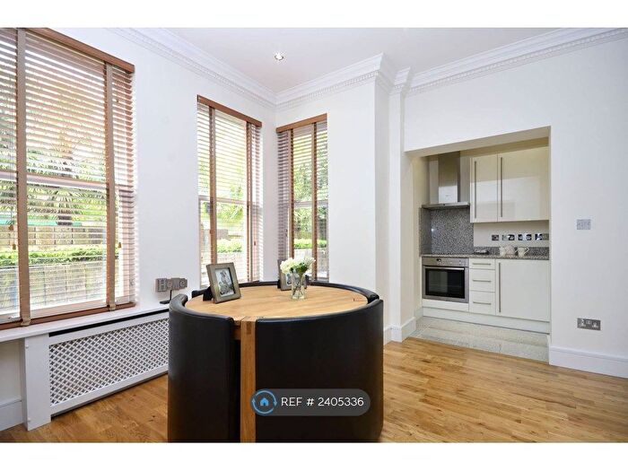 1 Bedroom Flat To Rent In Fitzjohn's Avenue, London, NW3