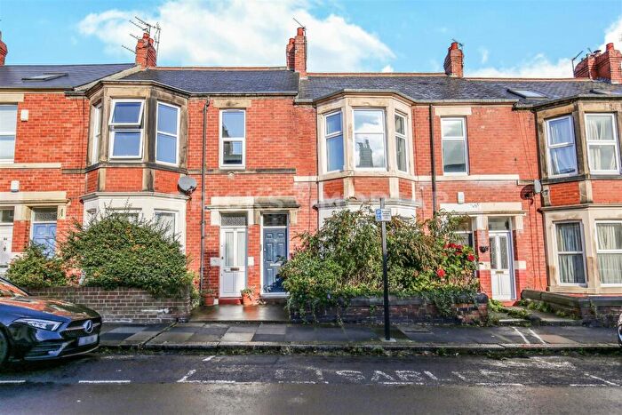 3 Bedroom Flat To Rent In (£pppw) Shortridge Terrace, Jesmond, Newcastle Upon Tyne, NE2